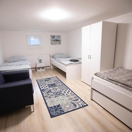 80Qm - 4 Rooms - Private Parking - Keller-Basement - Mallibase Apartments Hanovre Extérieur photo