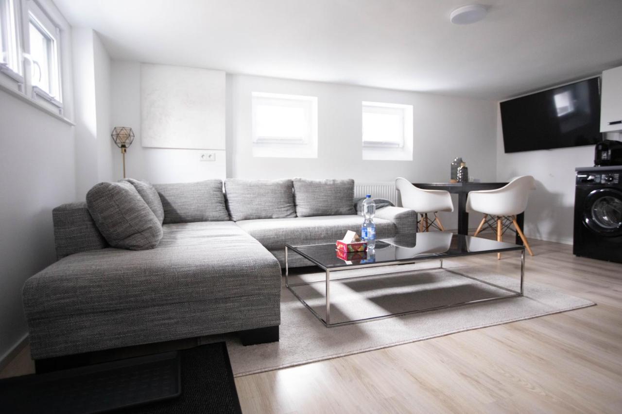 80Qm - 4 Rooms - Private Parking - Keller-Basement - Mallibase Apartments Hanovre Extérieur photo
