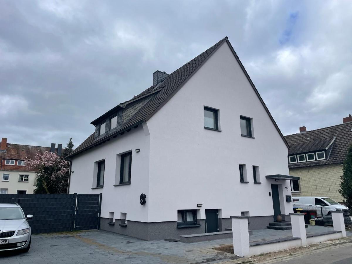 80Qm - 4 Rooms - Private Parking - Keller-Basement - Mallibase Apartments Hanovre Extérieur photo
